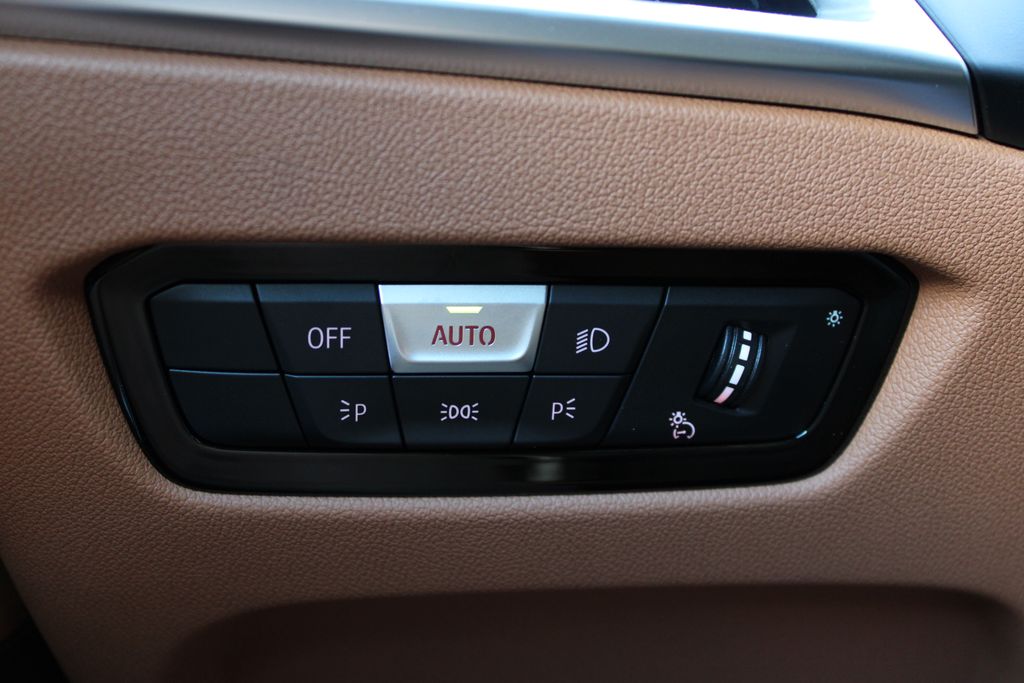 2025 Bmw 330i xDrive photo 49