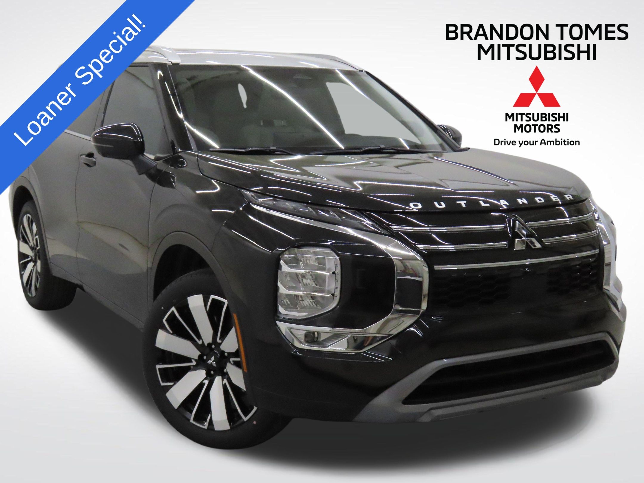 2025 Mitsubishi Outlander SEL Platinum Edition's photo