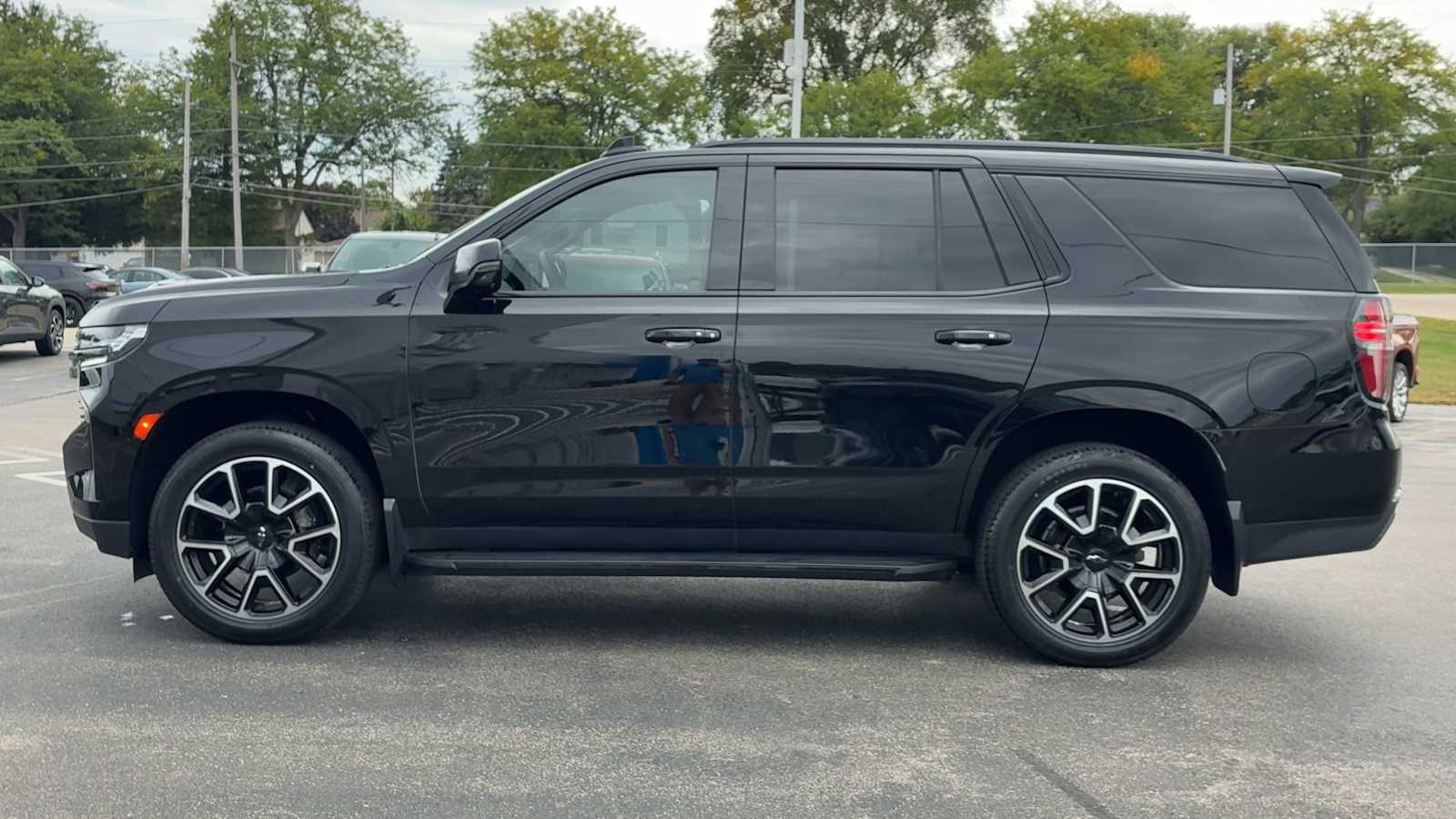 2021 Chevrolet Tahoe RST photo 4