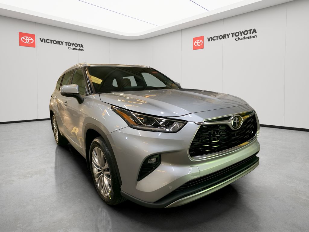2025 Toyota Highlander XLE XSE Platinum Limited photo 7