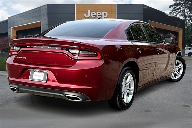 2020 Dodge Charger SXT photo 4