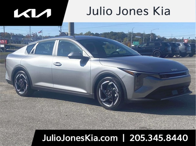 2025 Kia K4 GT-Line's photo