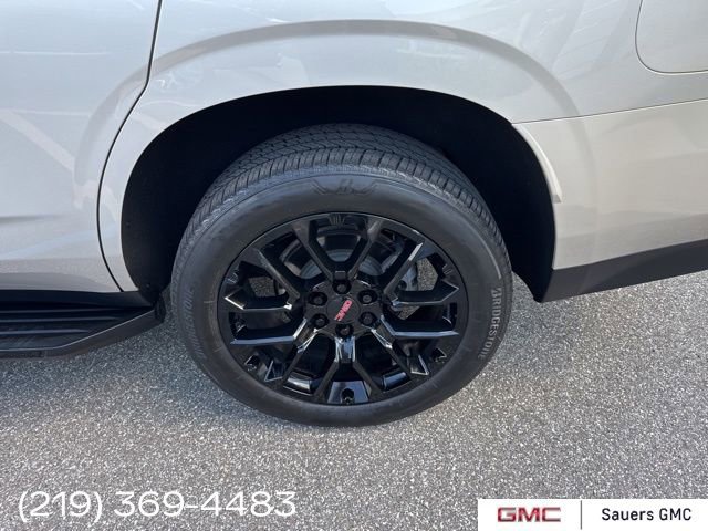 2022 Gmc Yukon SLE photo 32
