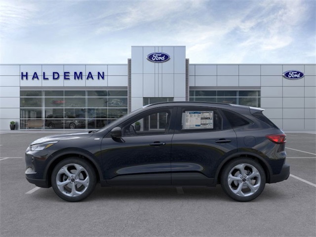 2026 Ford Escape ST-Line photo 3