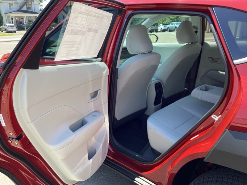 2025 Hyundai Kona SEL photo 20