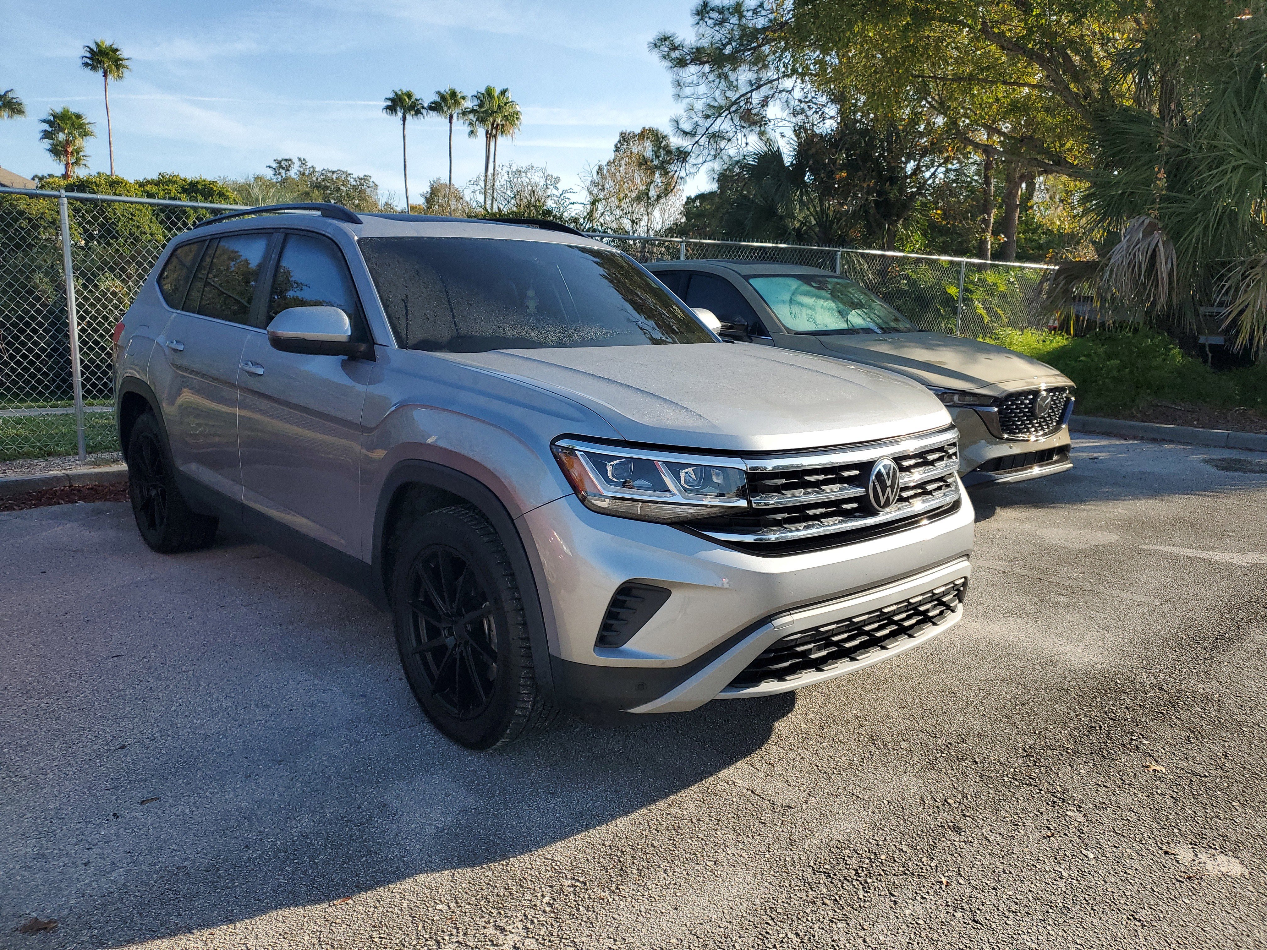 2021 Volkswagen Atlas SE w/Tech's photo