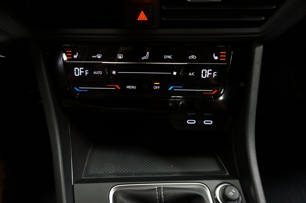 2025 Volkswagen Jetta 1.5T Sport photo 15