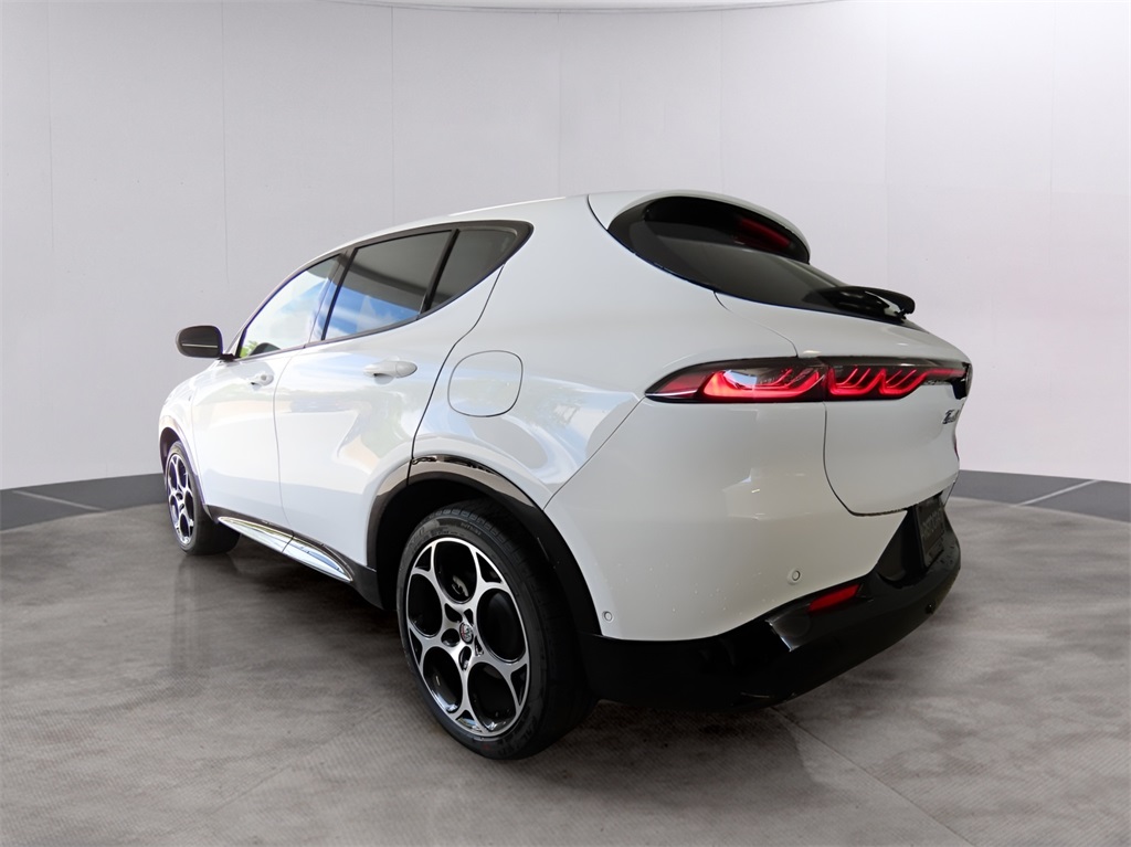 2024 Alfa Romeo Tonale Ti photo 5