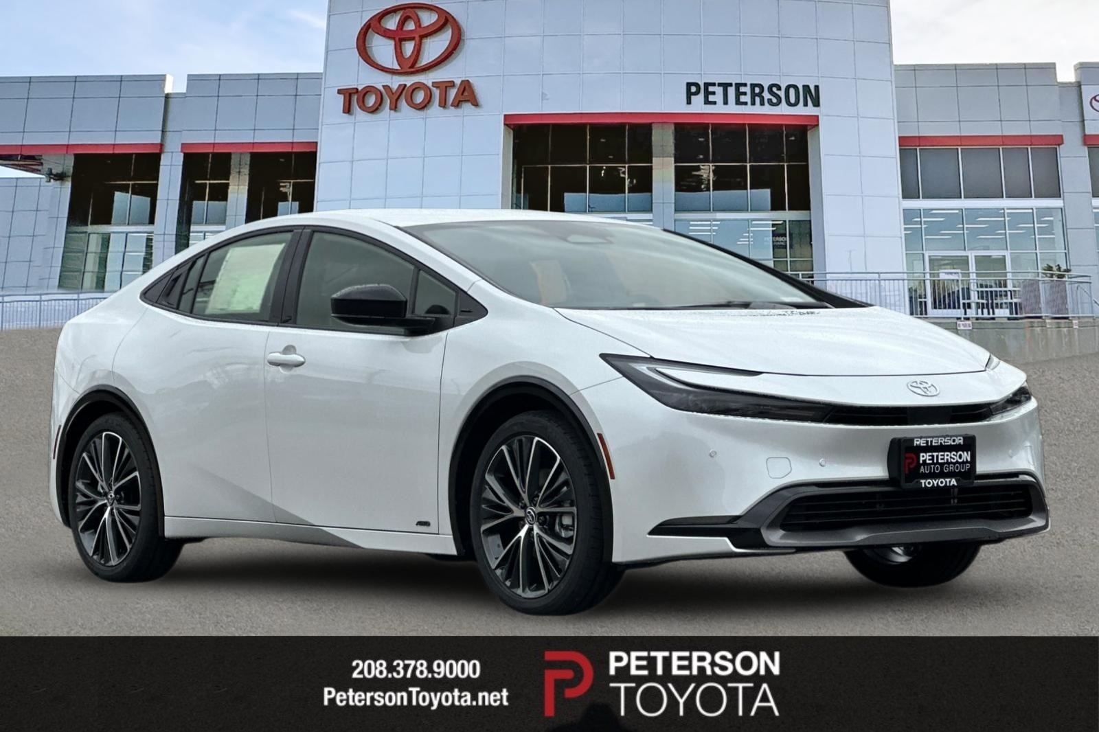 2026 Toyota Prius XLE's photo