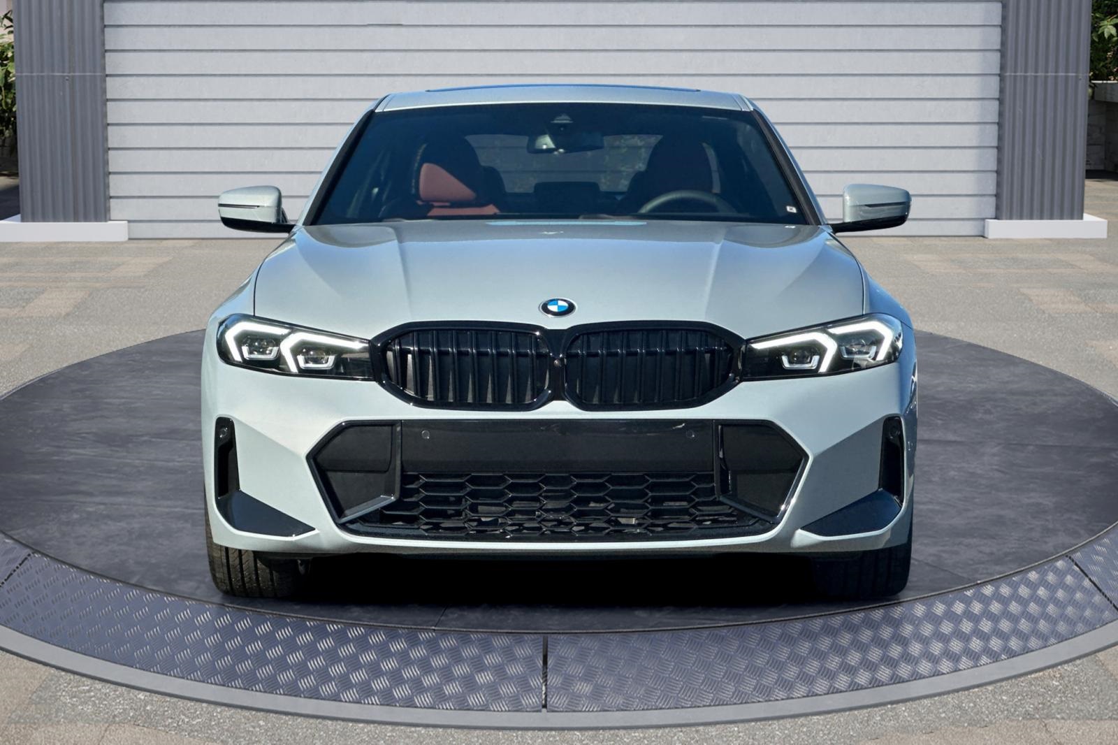 2026 Bmw 330i 3-Series photo 2