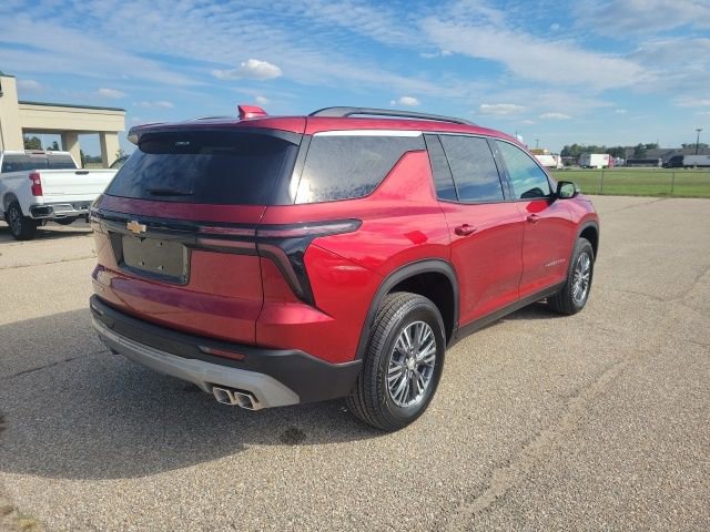 2026 Chevrolet Traverse photo 8