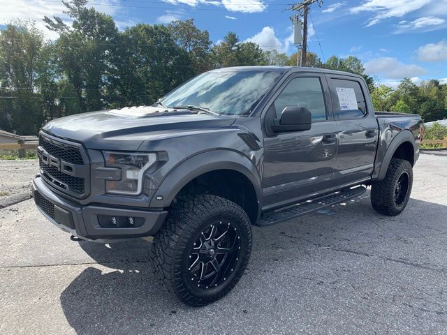 2020 Ford F-150 Raptor photo 4