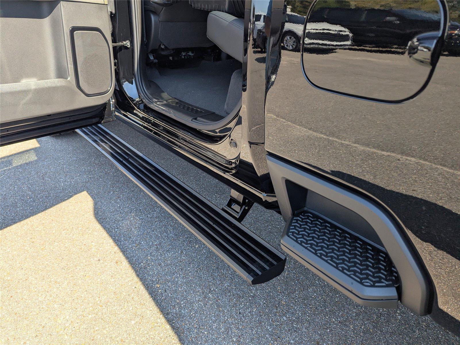 2026 Chevrolet Silverado 2500HD ZR2 photo 10