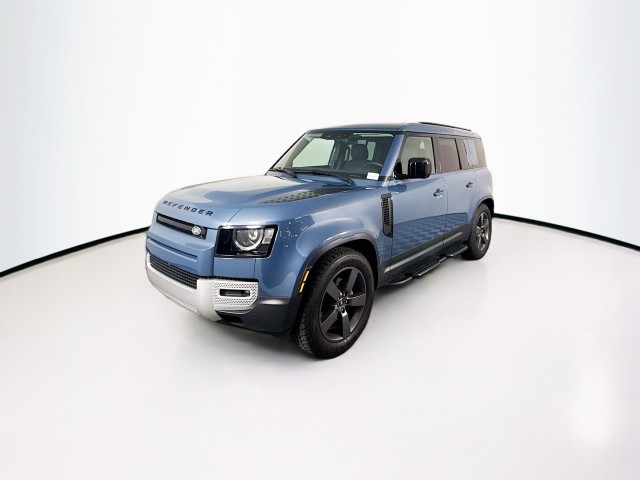 2025 Land Rover Defender 110 S