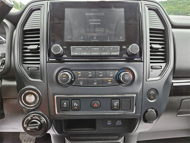 2023 Nissan Titan SV photo 18