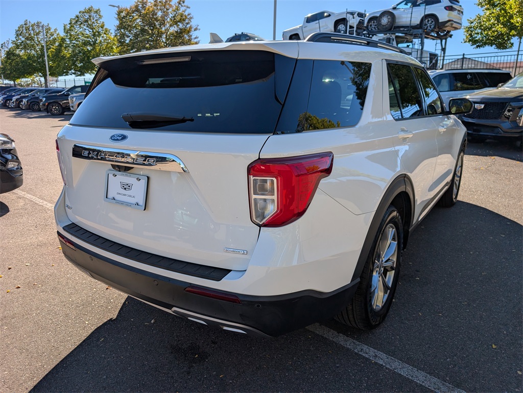 2020 Ford Explorer XLT photo 4