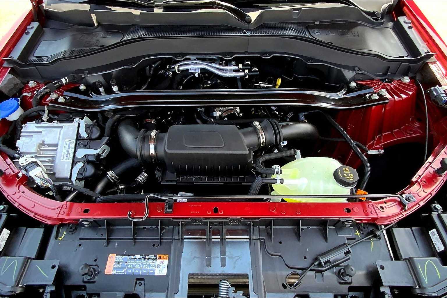 2025 Ford Explorer ST photo 16