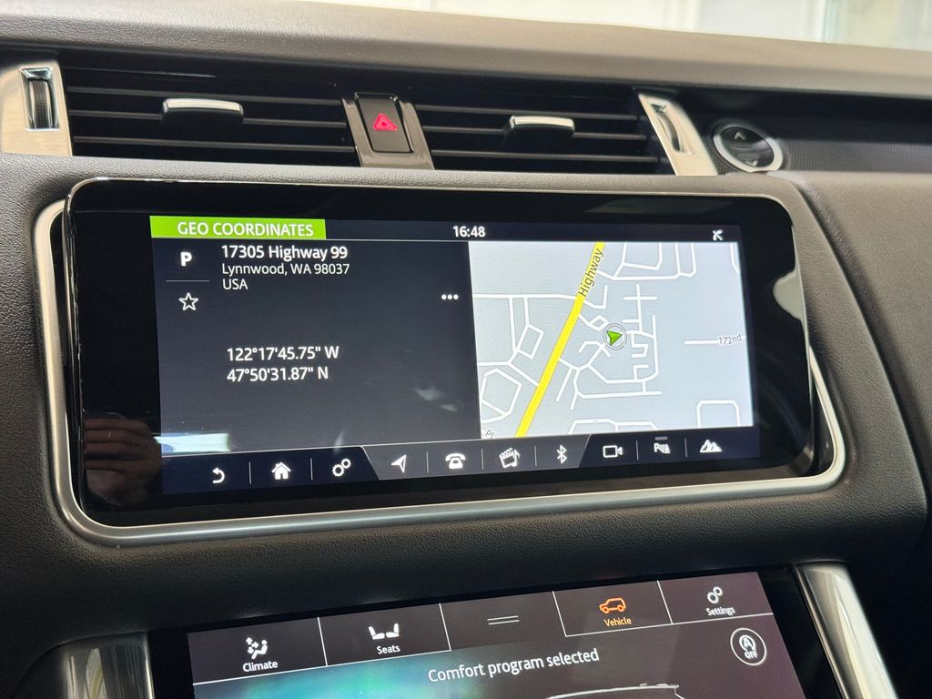 2021 Land Rover Range Rover Sport HSE Silver Edition photo 13