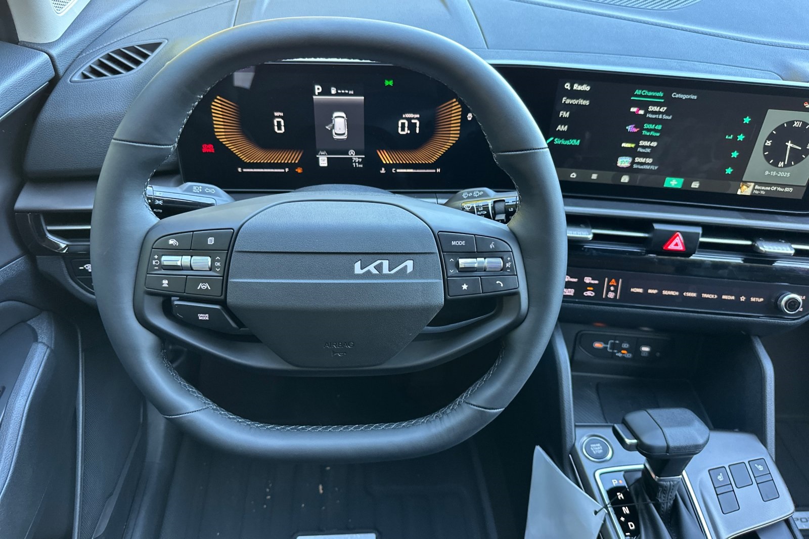 2026 Kia Sportage EX photo 9