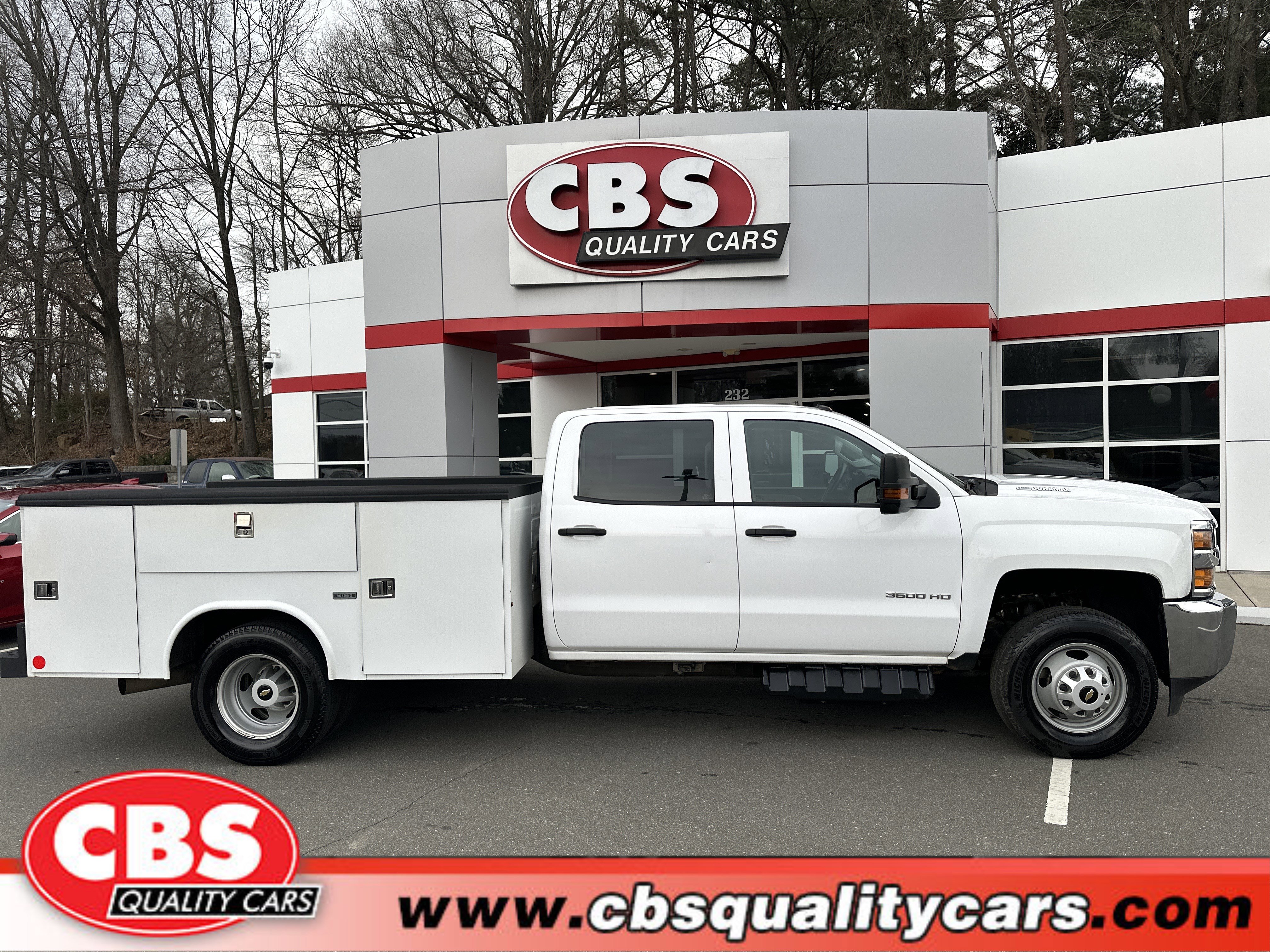 2018 Chevrolet Silverado 3500 Chassis Cab Work Truck's photo