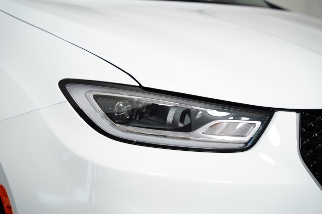 2026 Chrysler Pacifica photo 40