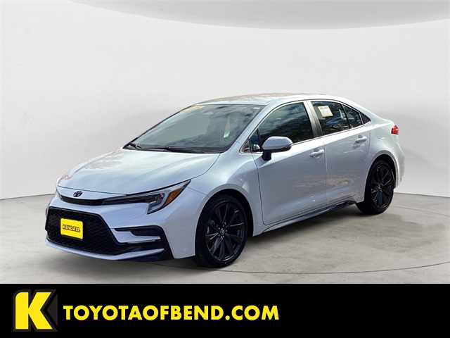 2025 Toyota Corolla SE's photo