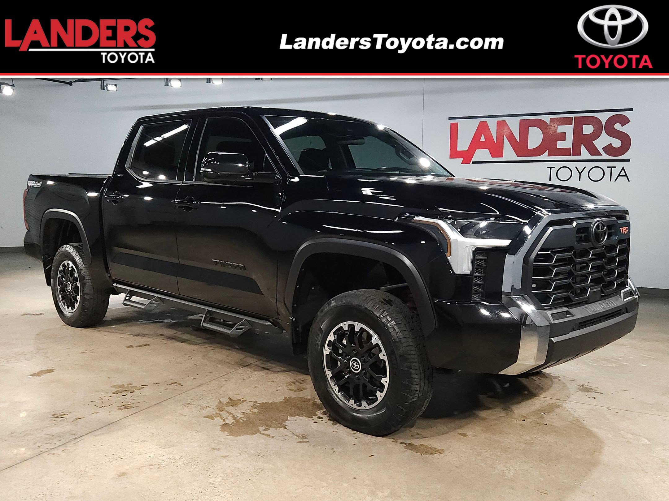 2024 Toyota Tundra SR5's photo