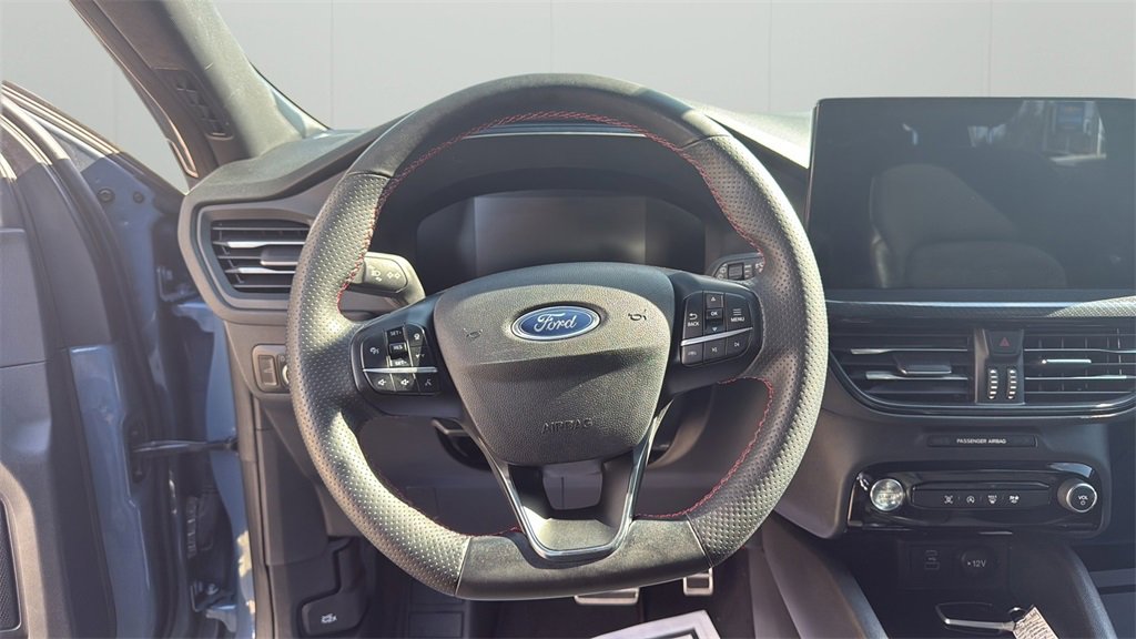 2023 Ford Escape ST-Line photo 23