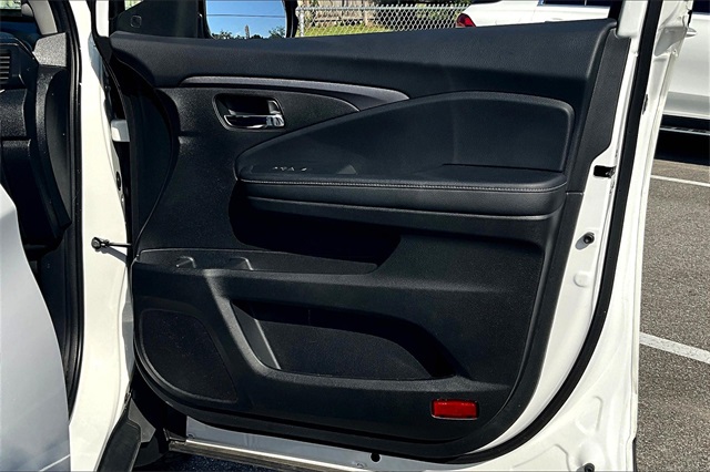 2023 Honda Ridgeline RTL photo 24