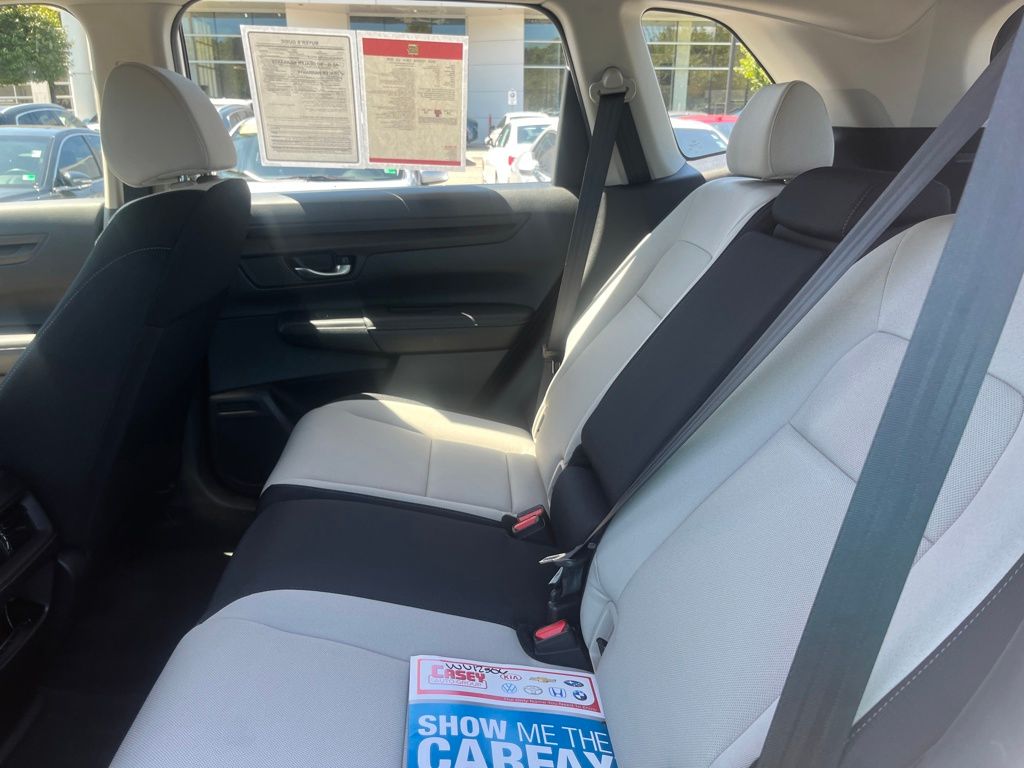 2024 Honda CR-V LX photo 24