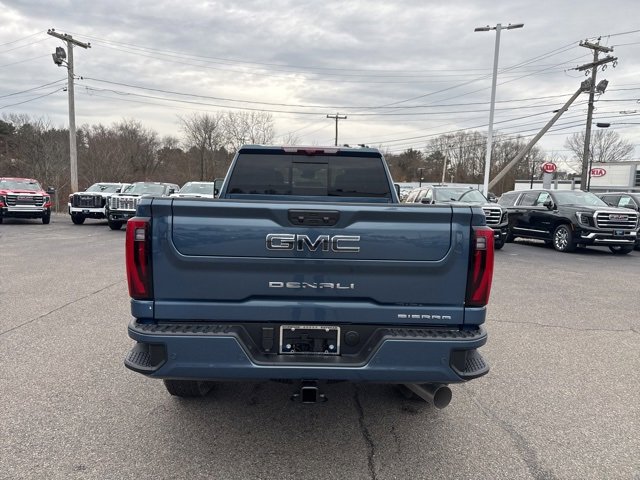 2026 Gmc Sierra 2500 HD Denali Ultimate photo 3