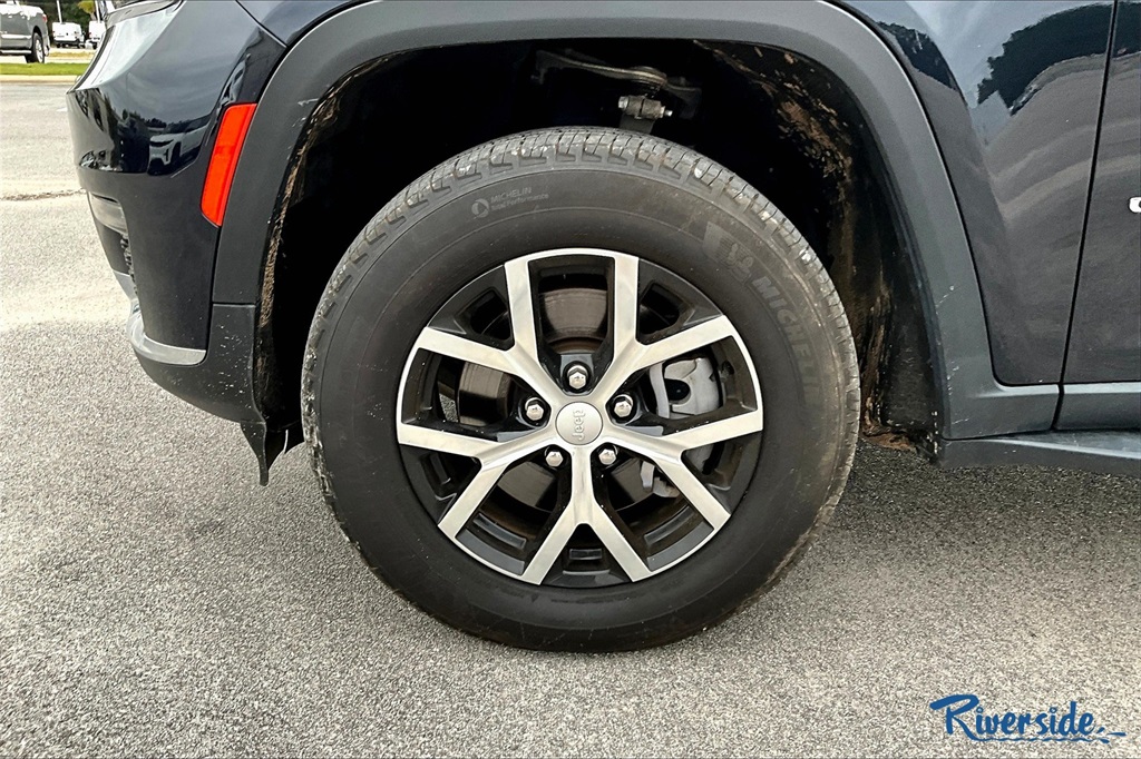 2023 Jeep Grand Cherokee Limited photo 5
