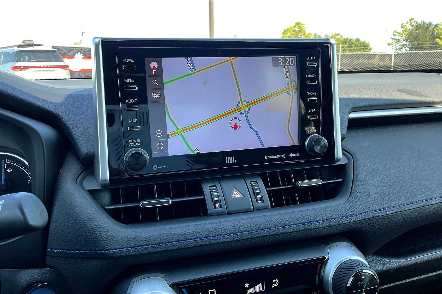 2021 Toyota RAV4 Hybrid XSE photo 26