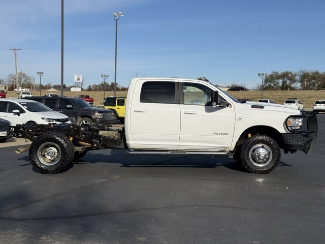 2022 Ram 3500 Big Horn photo 4