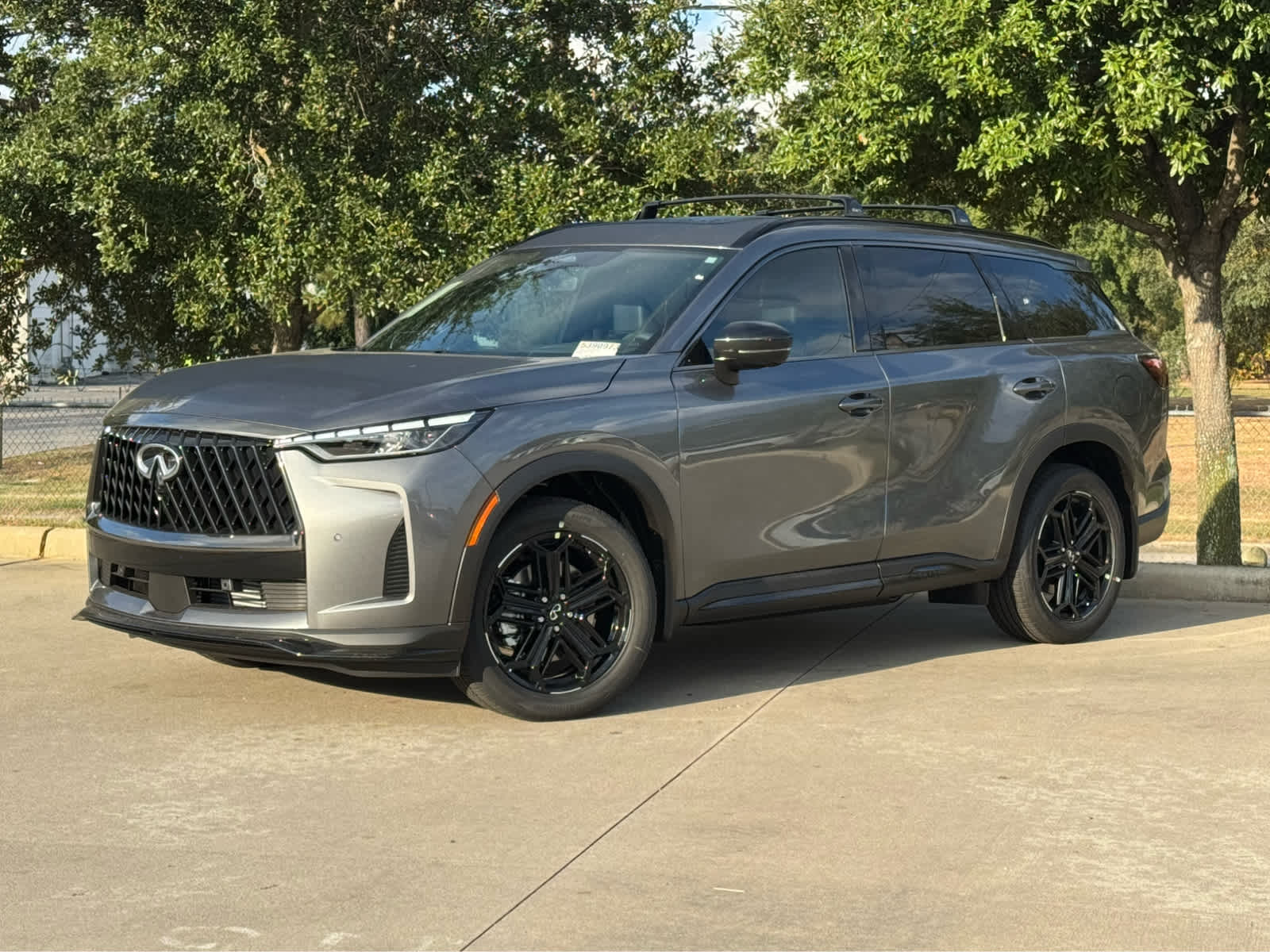 2026 INFINITI QX60 LUXE's photo