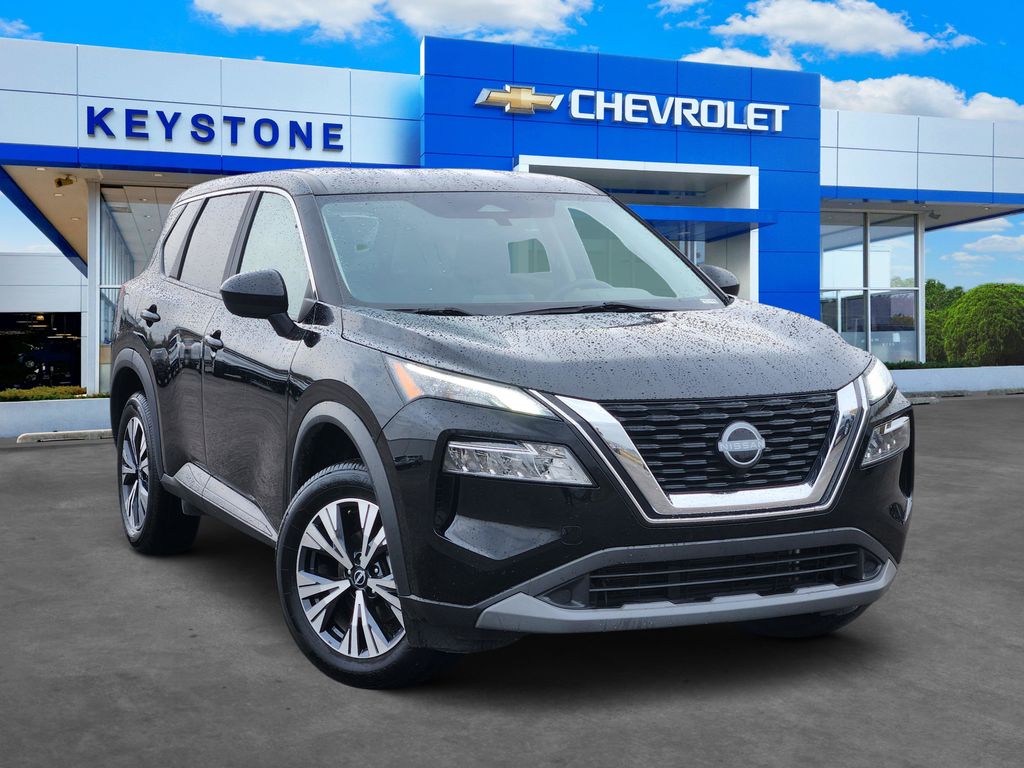 2023 Nissan Rogue SV's photo
