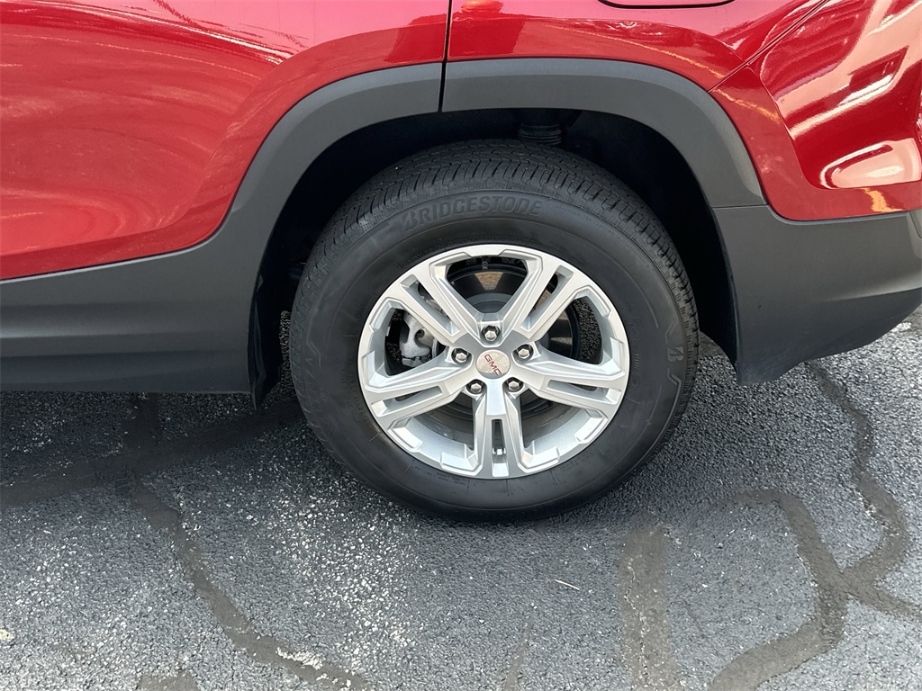 2024 GMC TERRAIN - Image 25