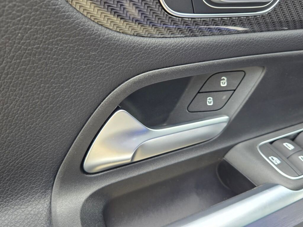 2023 Mercedes Benz GLB AMG 35 4MATIC photo 23
