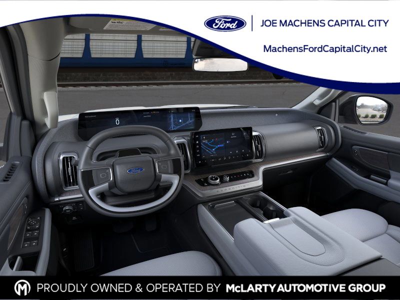 2025 Ford Expedition Platinum MAX photo 9