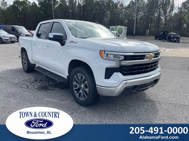 2022 Chevrolet Silverado 1500 LT's photo