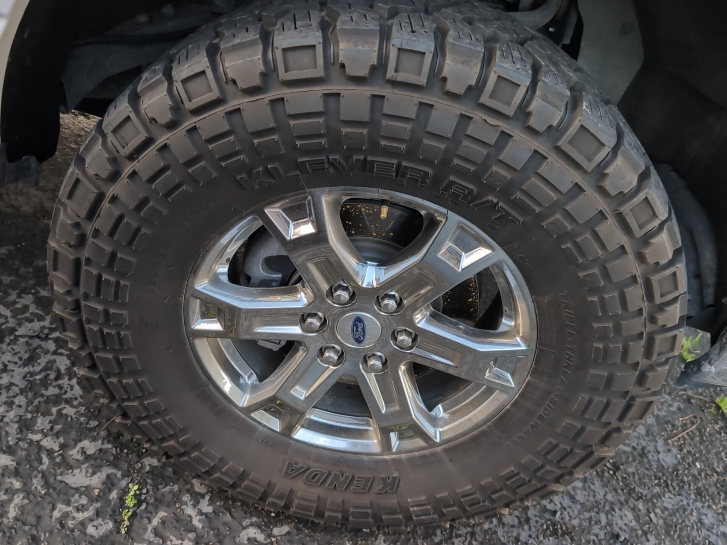 2021 Ford F-150 XLT photo 4