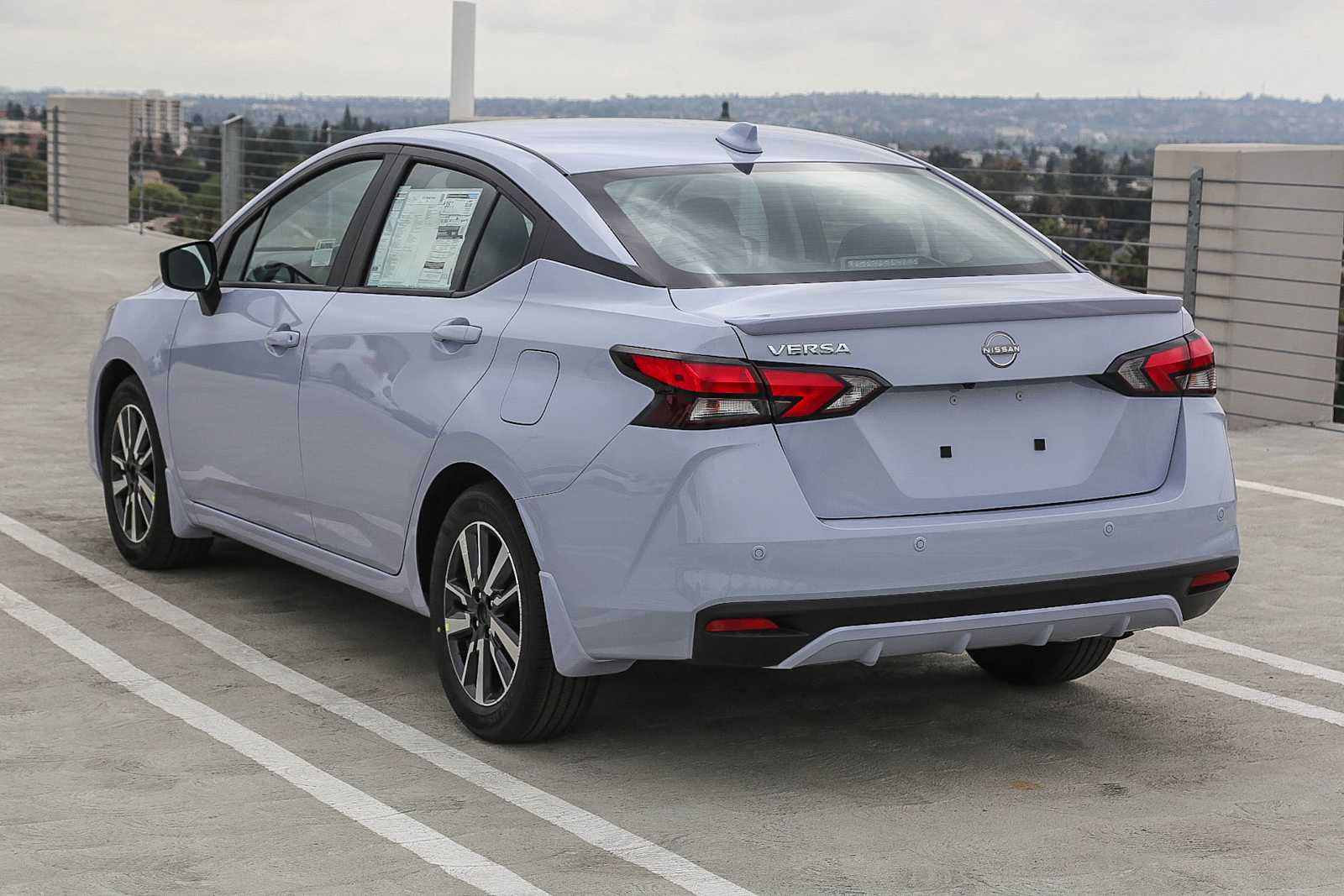 2025 Nissan Versa SV photo 4