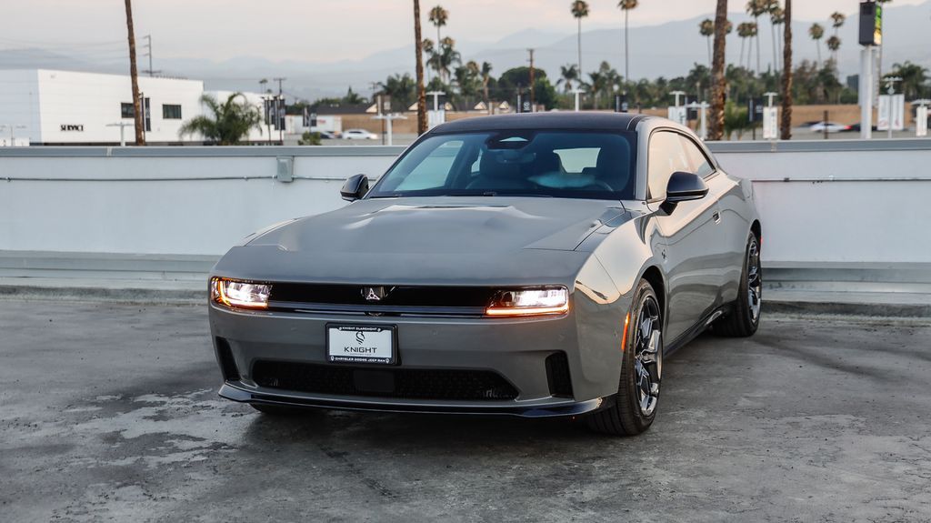 2025 Dodge Charger Daytona R/T photo 4