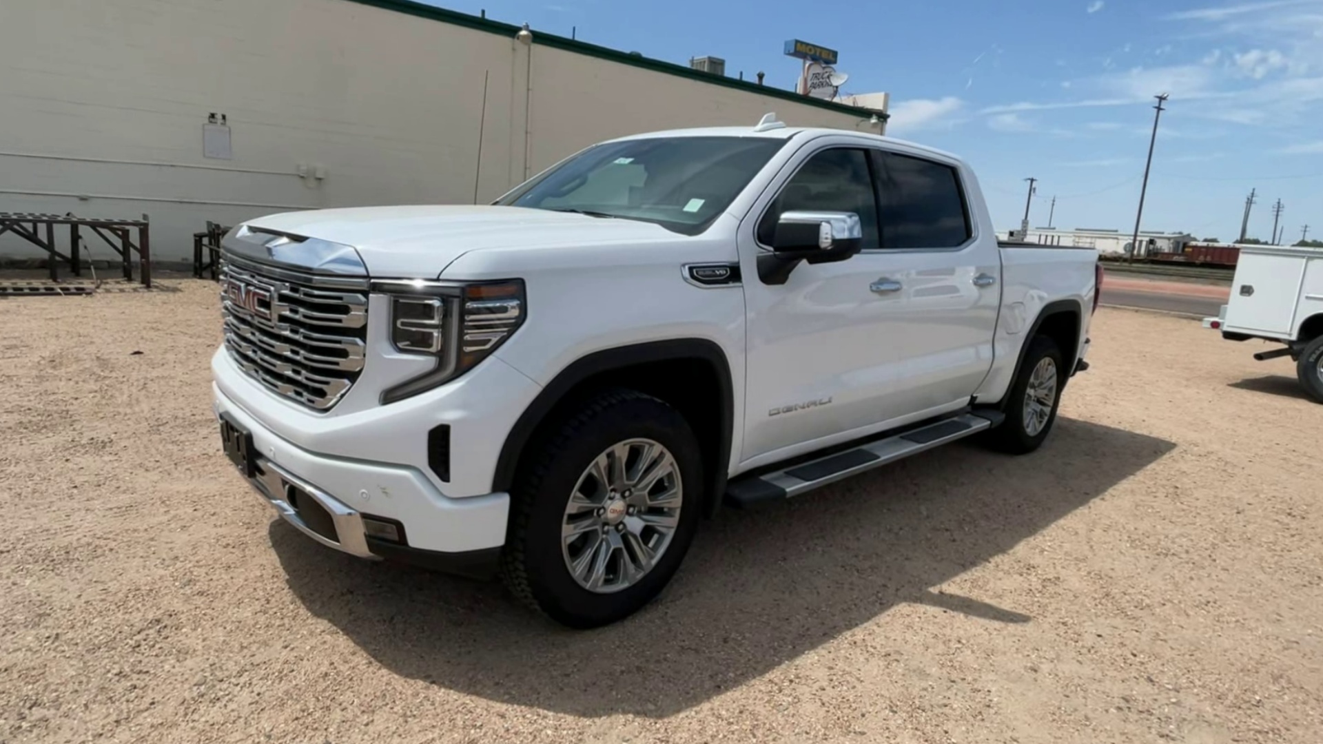 2024 Gmc Sierra 1500 Denali photo 30