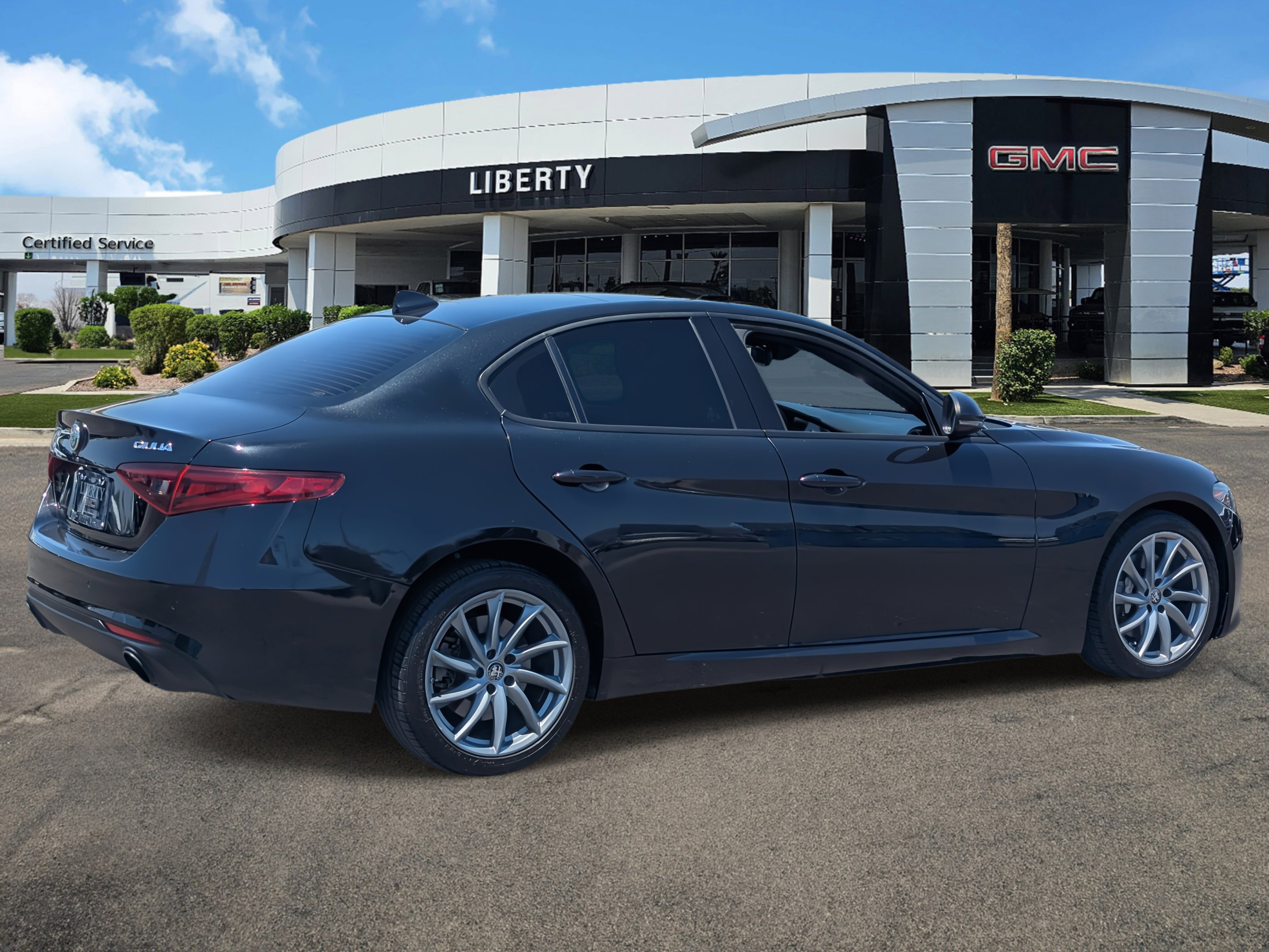 2023 Alfa Romeo Giulia SPRINT photo 3