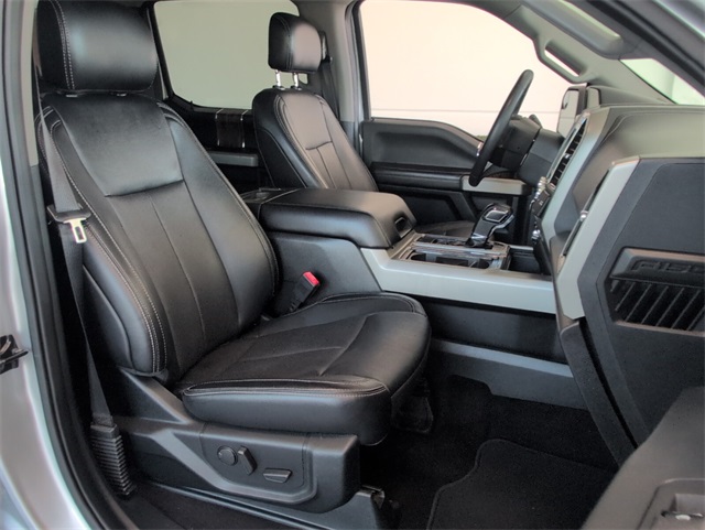 2019 Ford F-150 Lariat photo 17