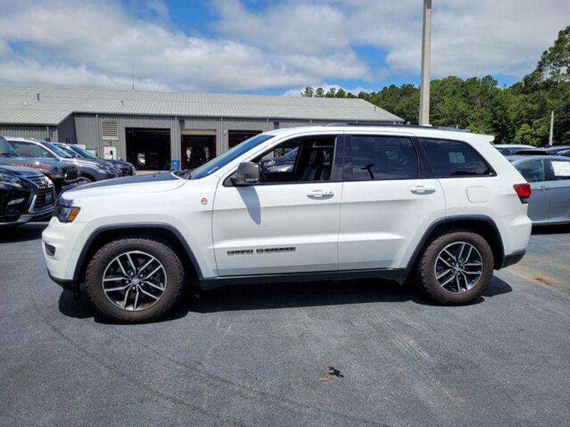 2018 Jeep Grand Cherokee Trailhawk photo 4