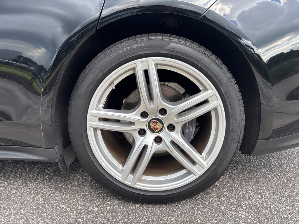 2021 Porsche Panamera 4 photo 11