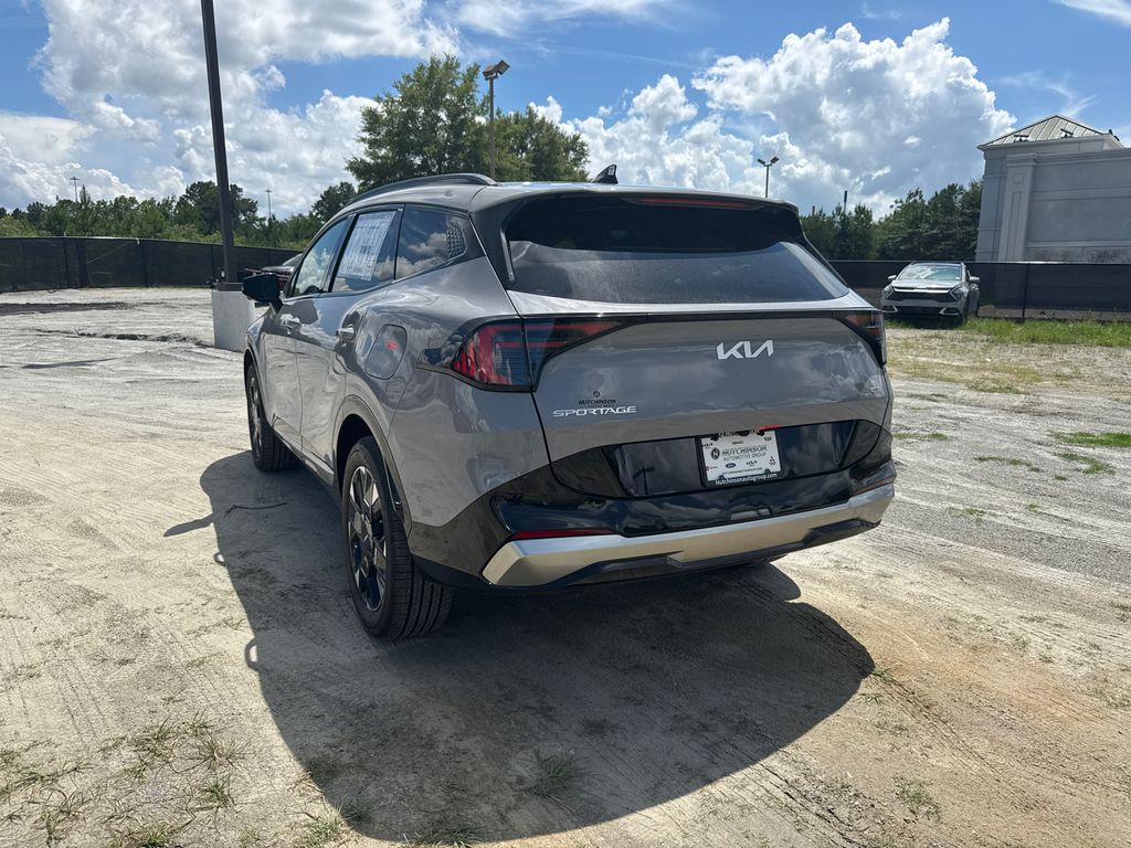 2026 Kia Sportage Hybrid photo 4