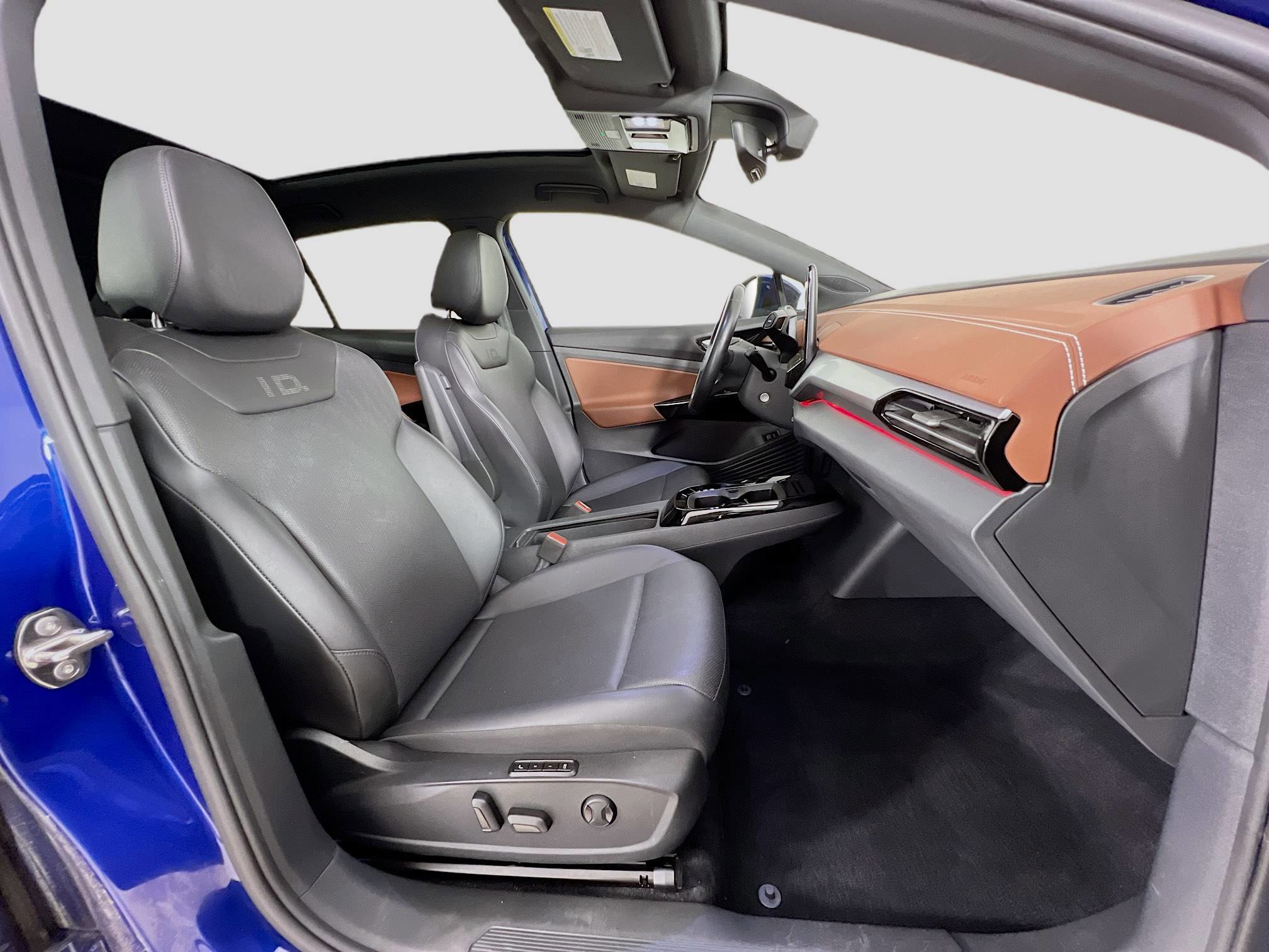 2021 Volkswagen ID.4 Pro S photo 25